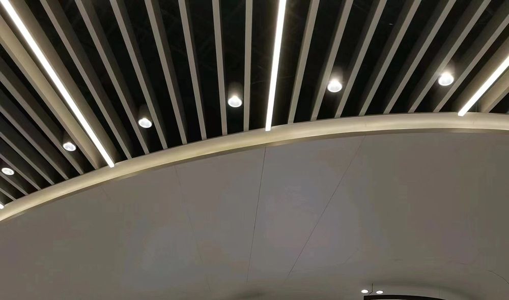 view 3 of Wuhan Hoist-Formed LED Display